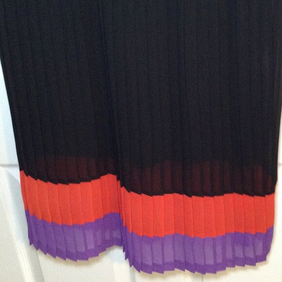 NWOT Romeo & Juliet Coutur "M",Haute Couture, Quiet Lux, WallStreet, Avant Garde - Picture 3 of 5